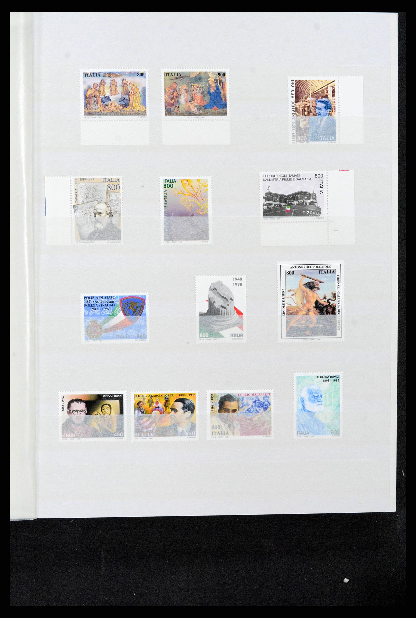 38243 0111 - Postzegelverzameling 38243 Italië 1862-2011.
