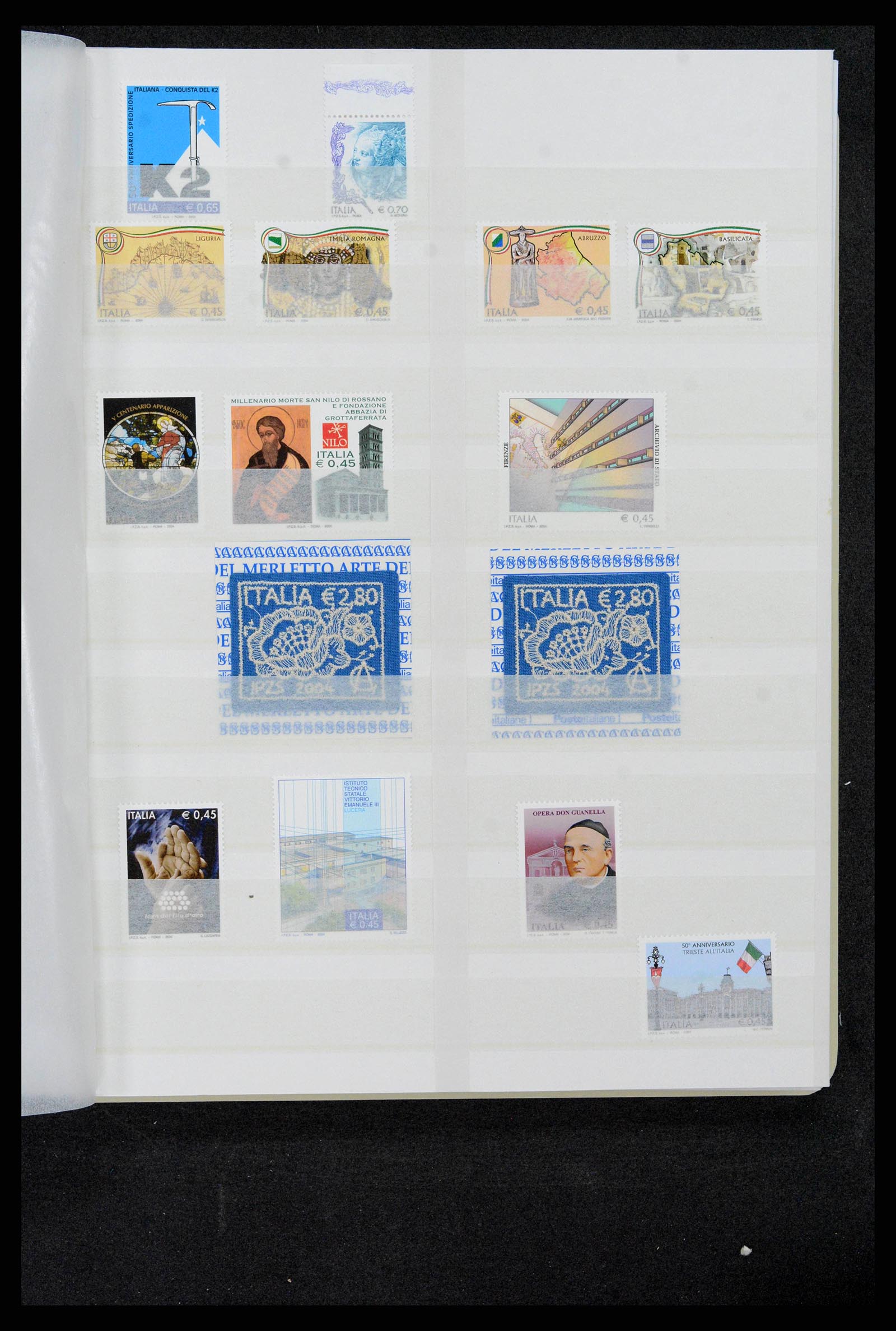38243 0147 - Stamp collection 38243 Italy 1862-2011.