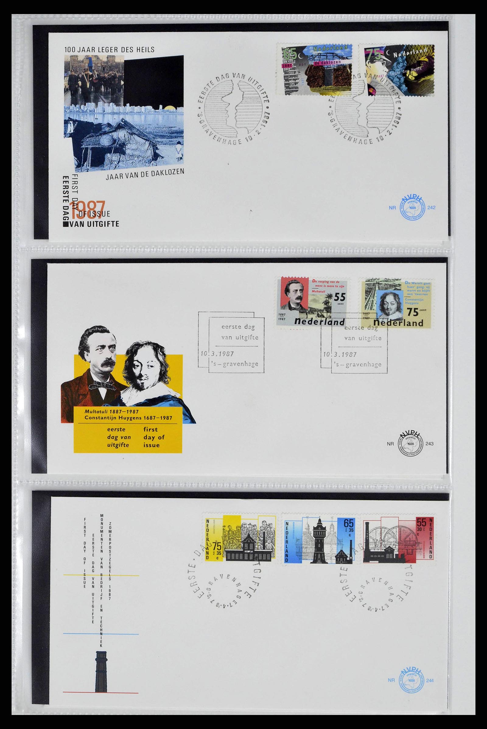 38517 0139 - Postzegelverzameling 38517 Nederland FDC's 1981-2011.