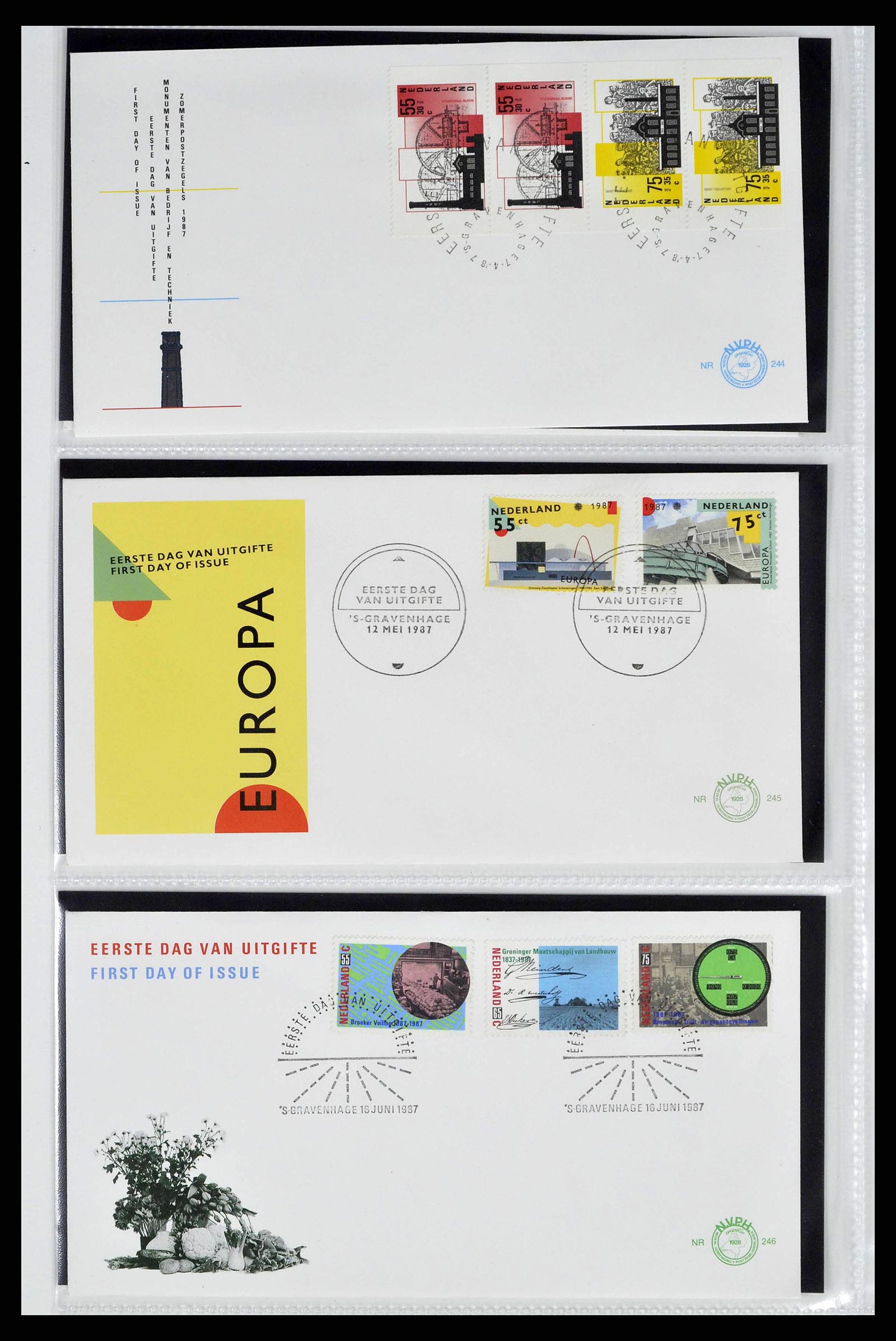 38517 0140 - Postzegelverzameling 38517 Nederland FDC's 1981-2011.