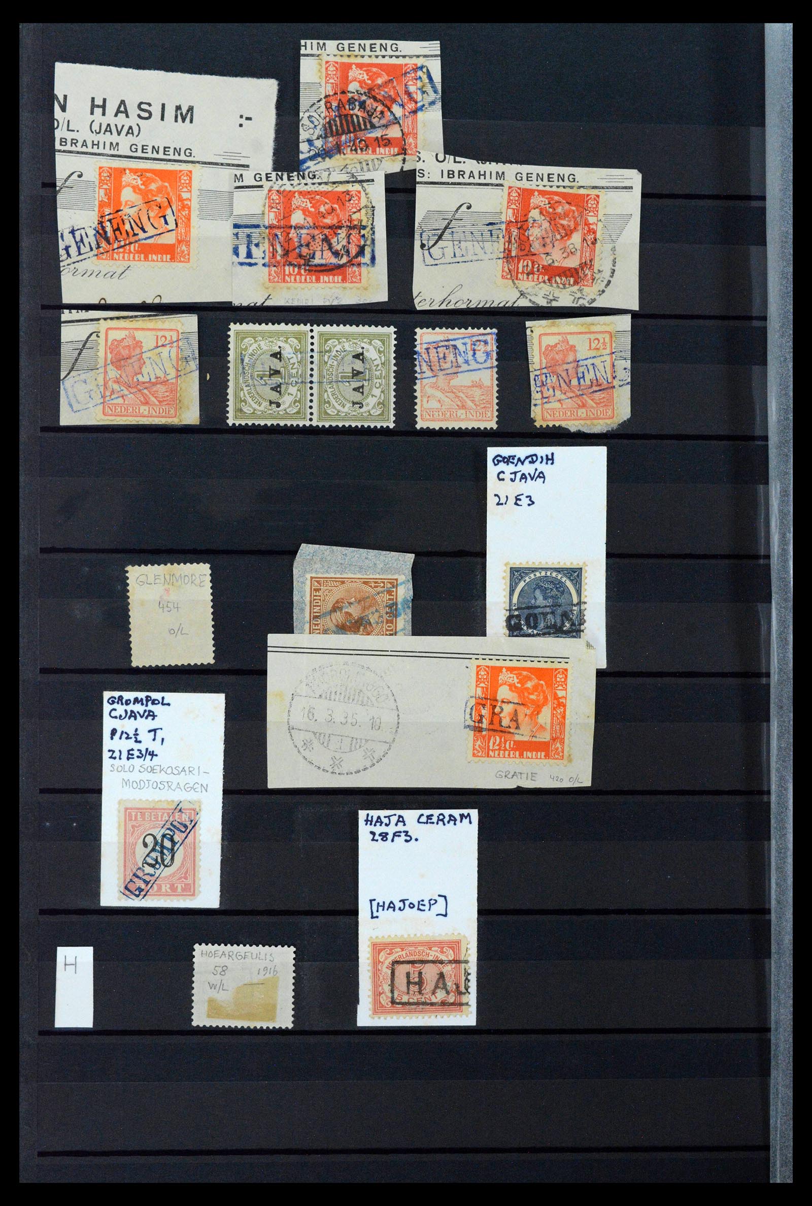 38784 0112 - Postzegelverzameling 38784 Nederlands Indië langstempels.