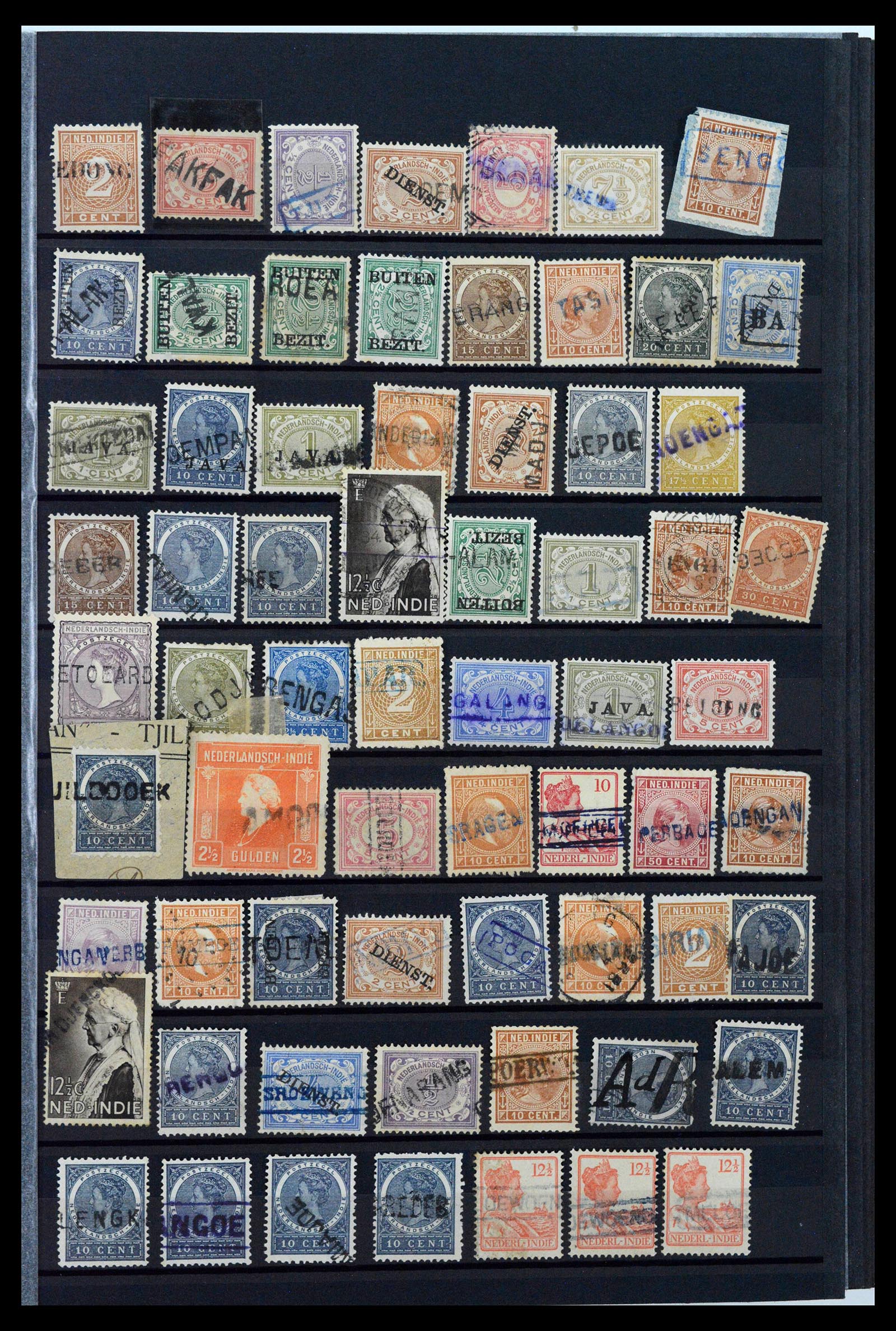 38784 0126 - Postzegelverzameling 38784 Nederlands Indië langstempels.