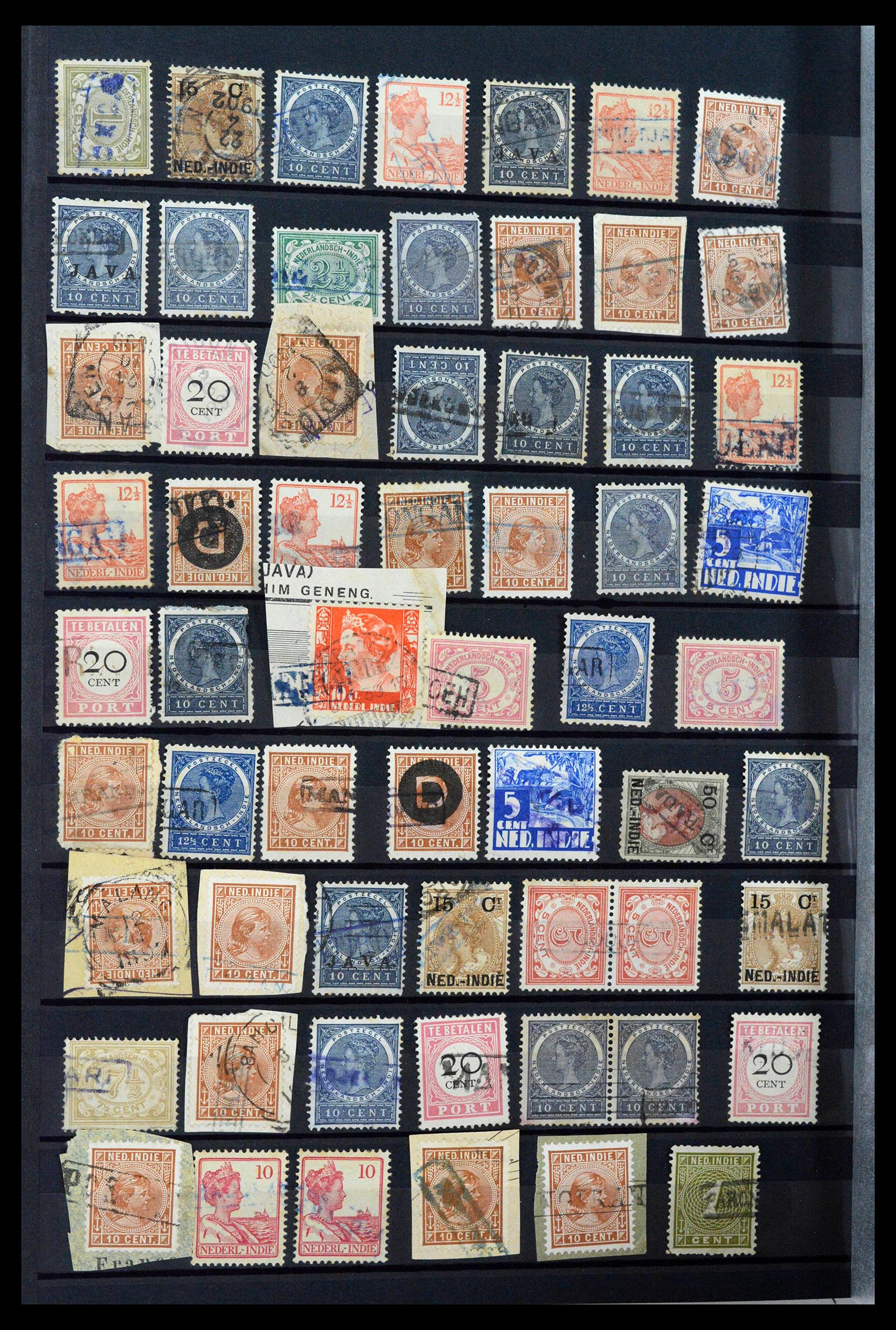 38784 0137 - Postzegelverzameling 38784 Nederlands Indië langstempels.