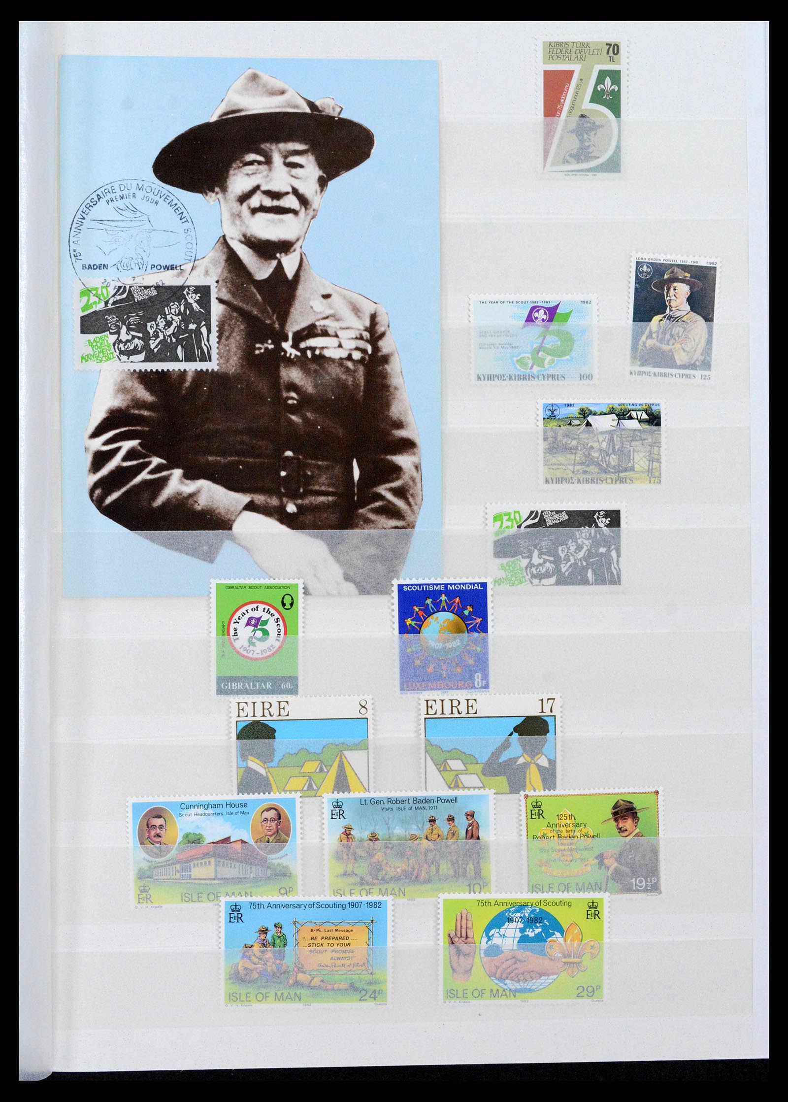 38806 0071 - Postzegelverzameling 38806 Motief scouting 1925-2007.
