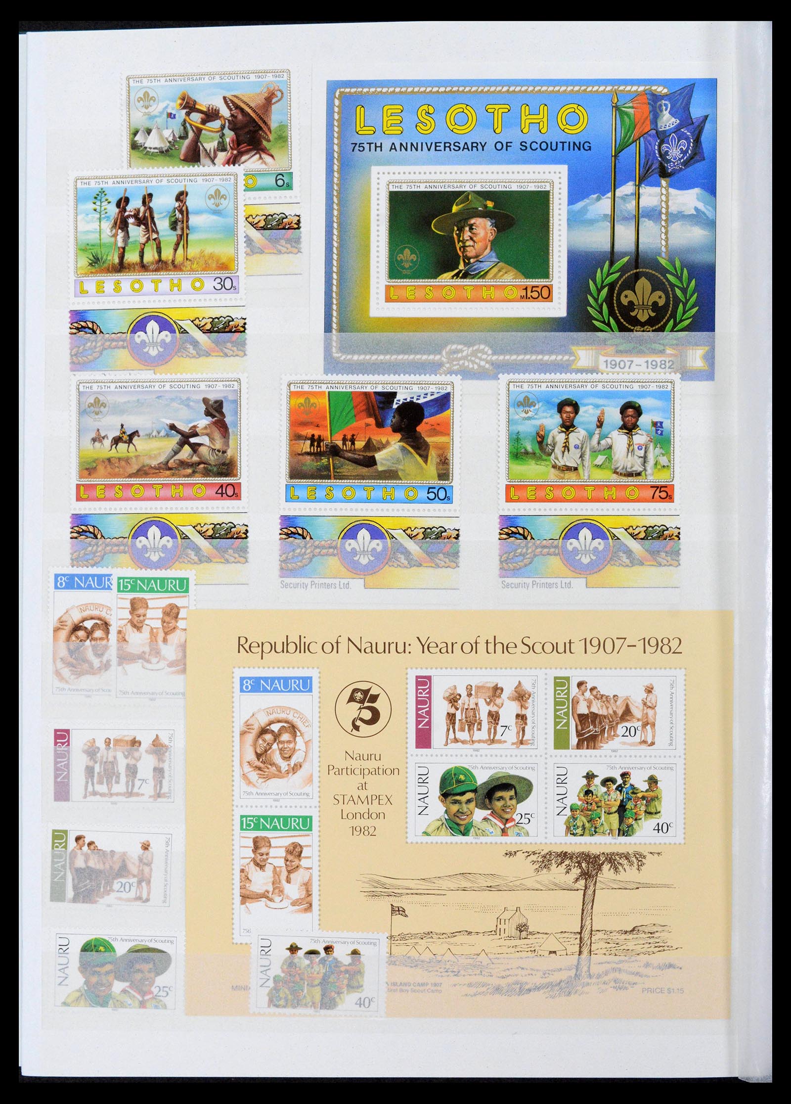38806 0080 - Postzegelverzameling 38806 Motief scouting 1925-2007.