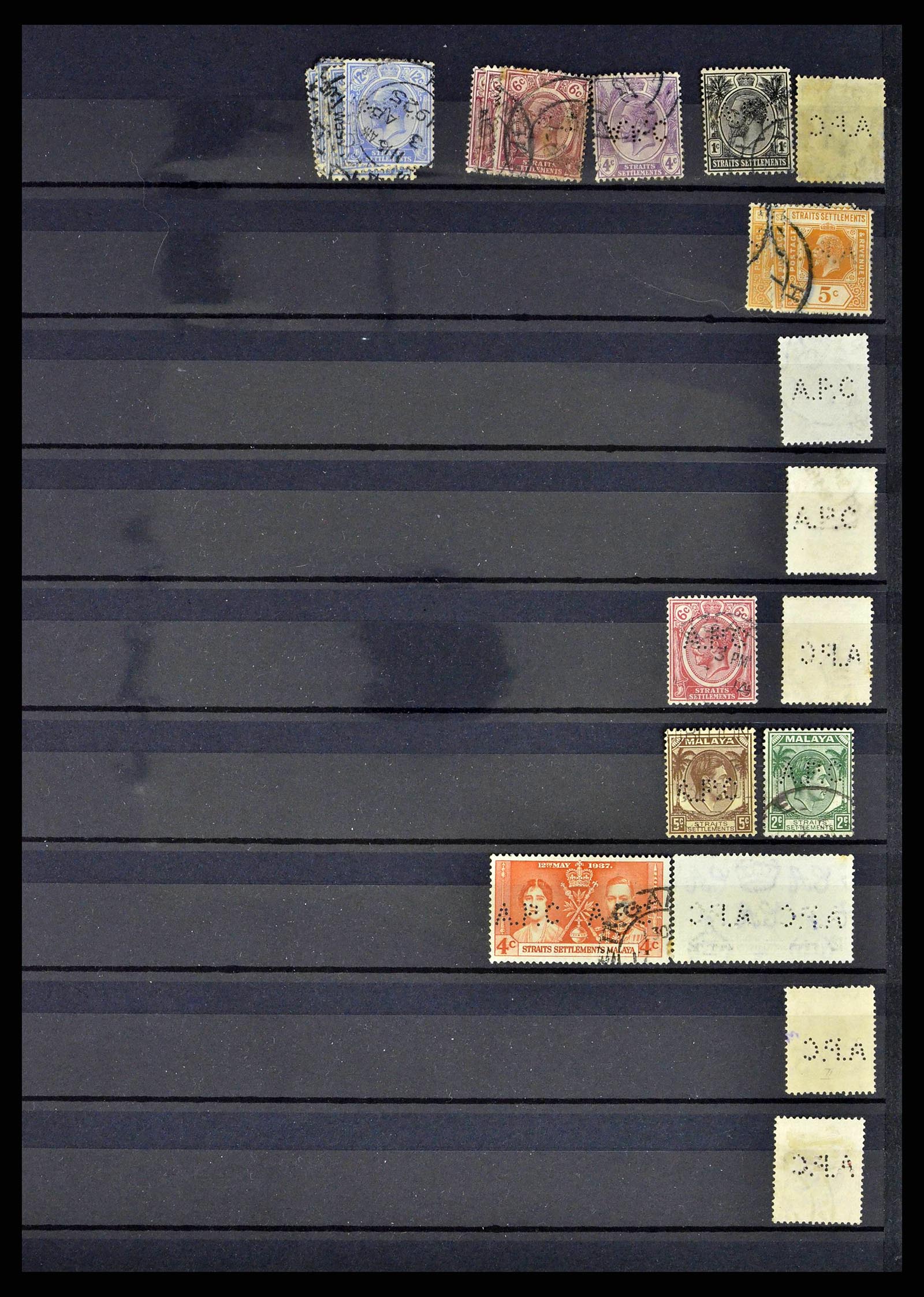 38912 0005 - Stamp collection 38912 Straits Settlements perfins 1868-1960.