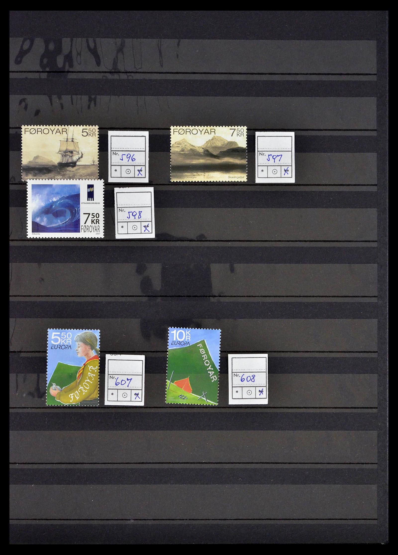 39386 0041 - Postzegelverzameling 39386 Faeroer 1941-2010.