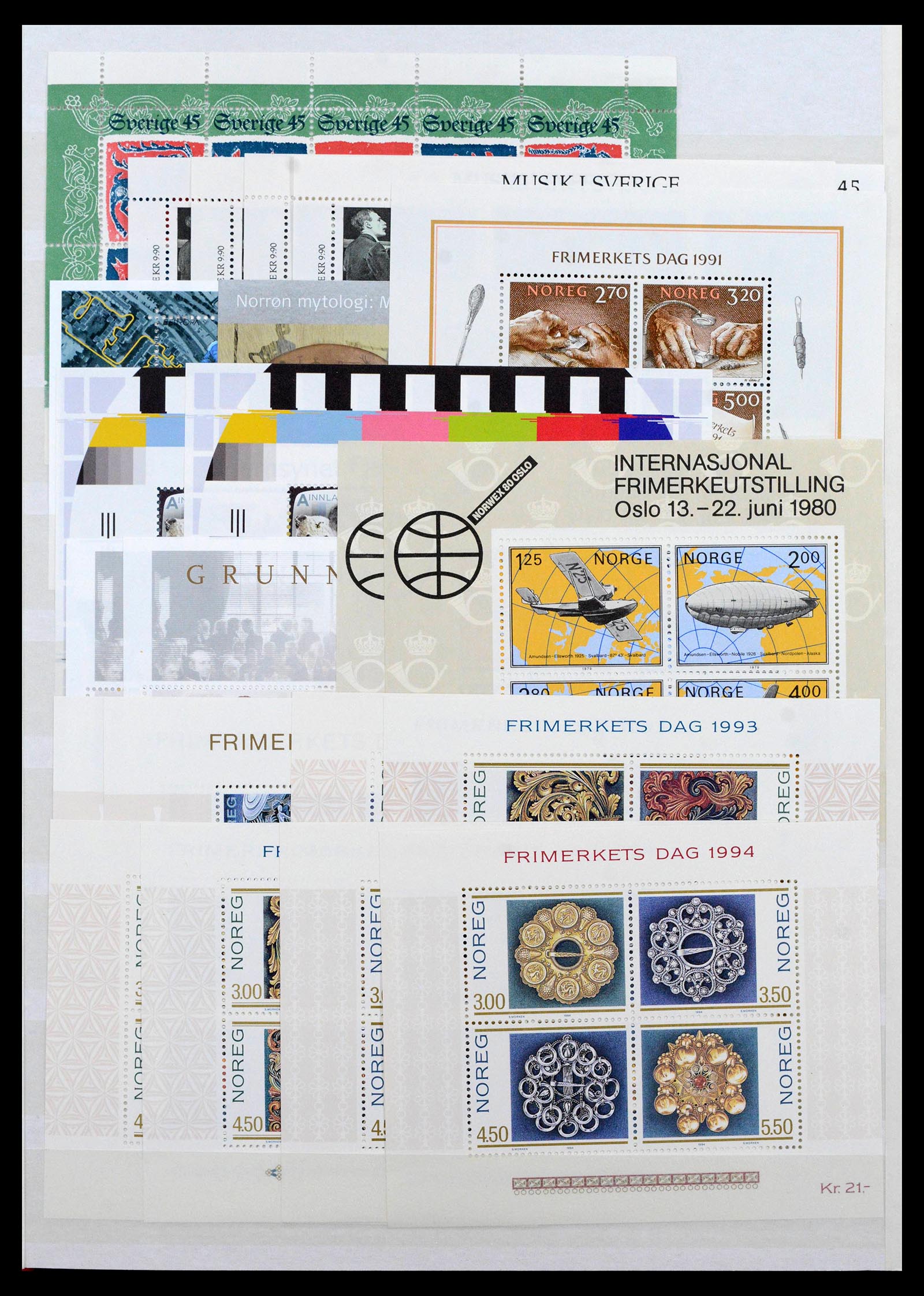 39414 0005 - Stamp collection 39414 Scandinavia mint never hinged until modern!