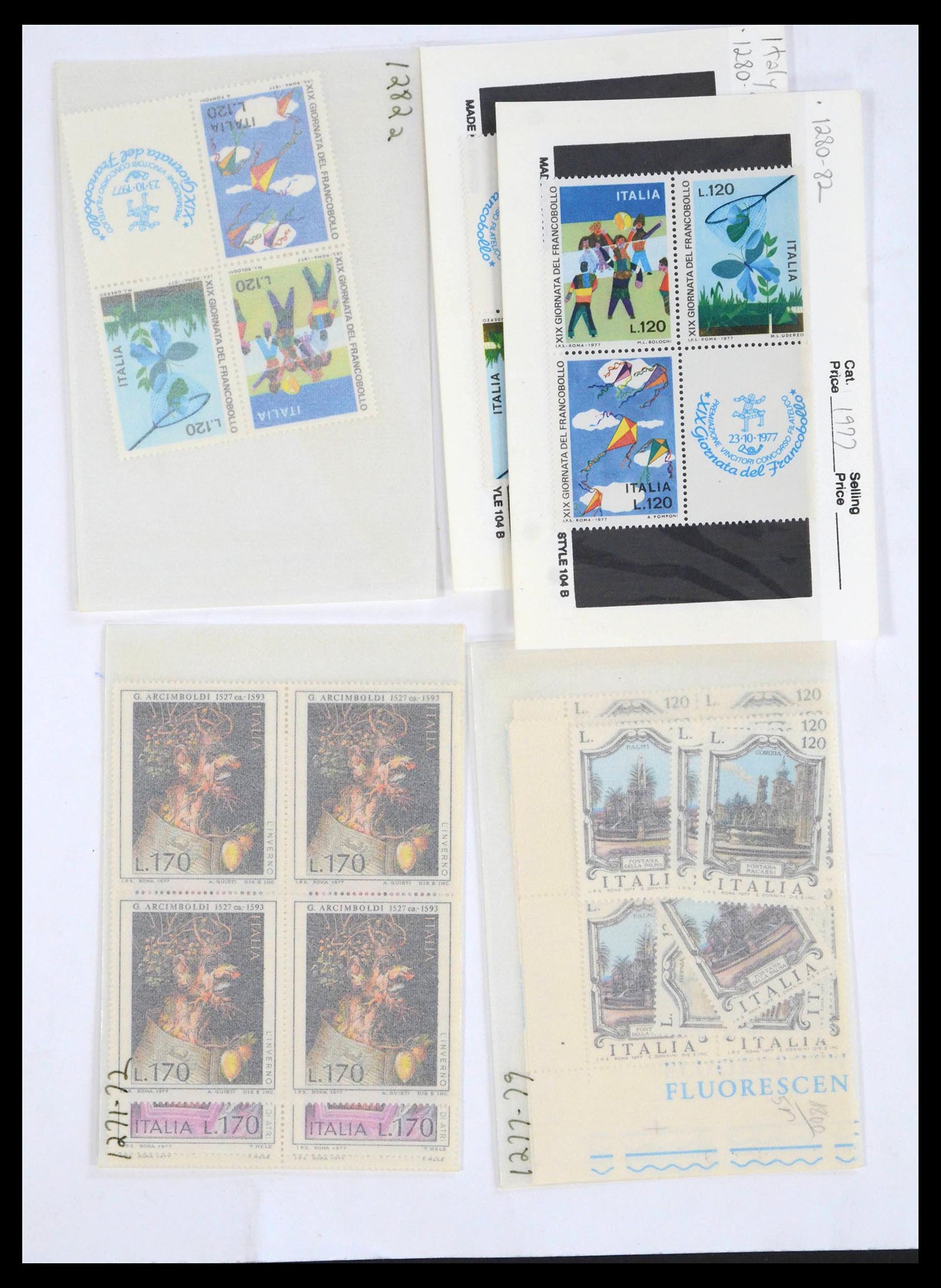 39777 0001 - Stamp collection 39777 All world mint never hinged 1900-2000.