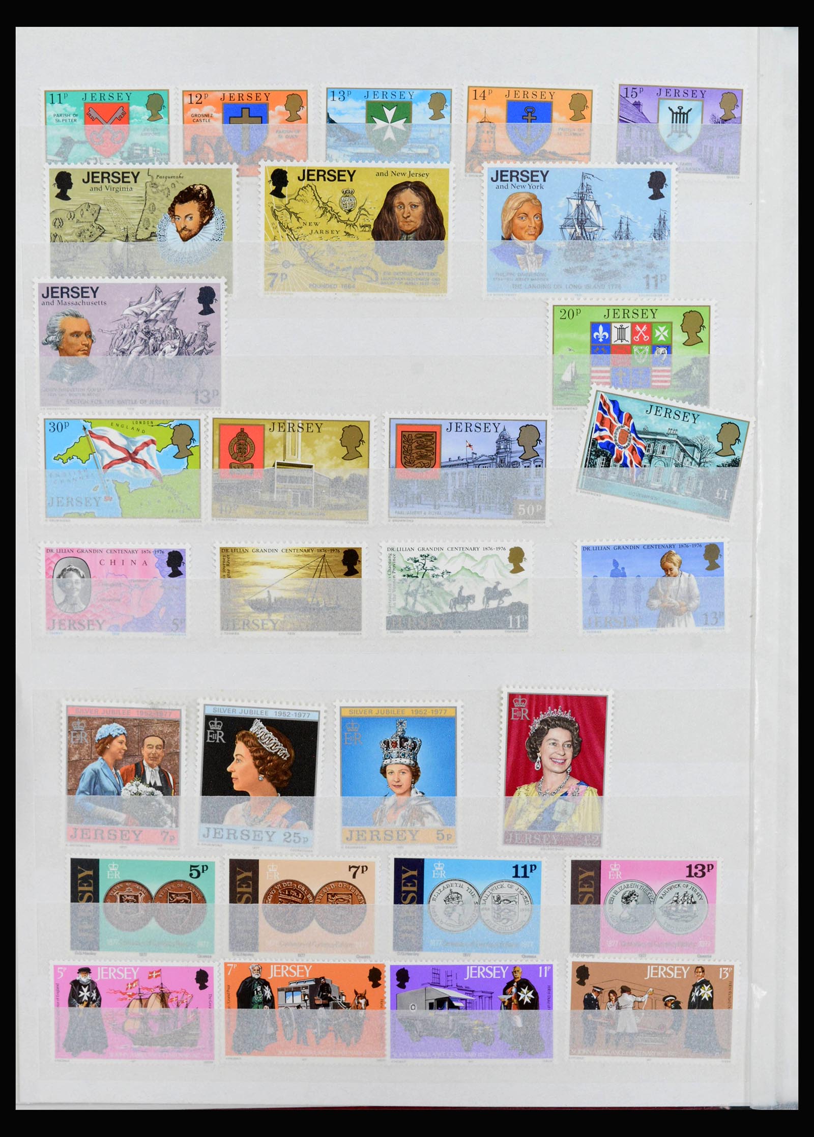 39819 0006 - Stamp collection 39819 Channel Islands 1969-2004.