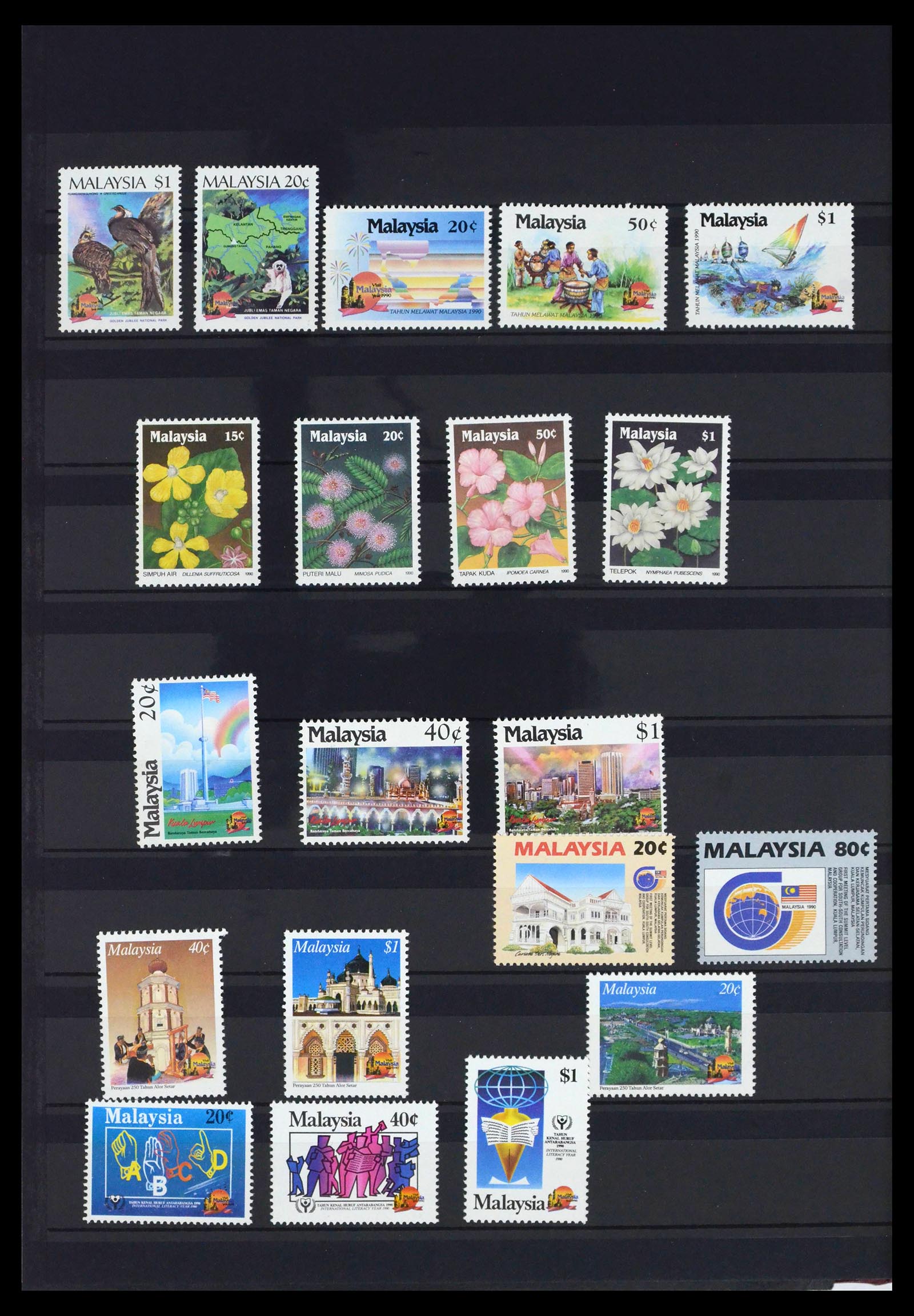 39823 0016 - Stamp collection 39823 Malaysia 1963-2004.