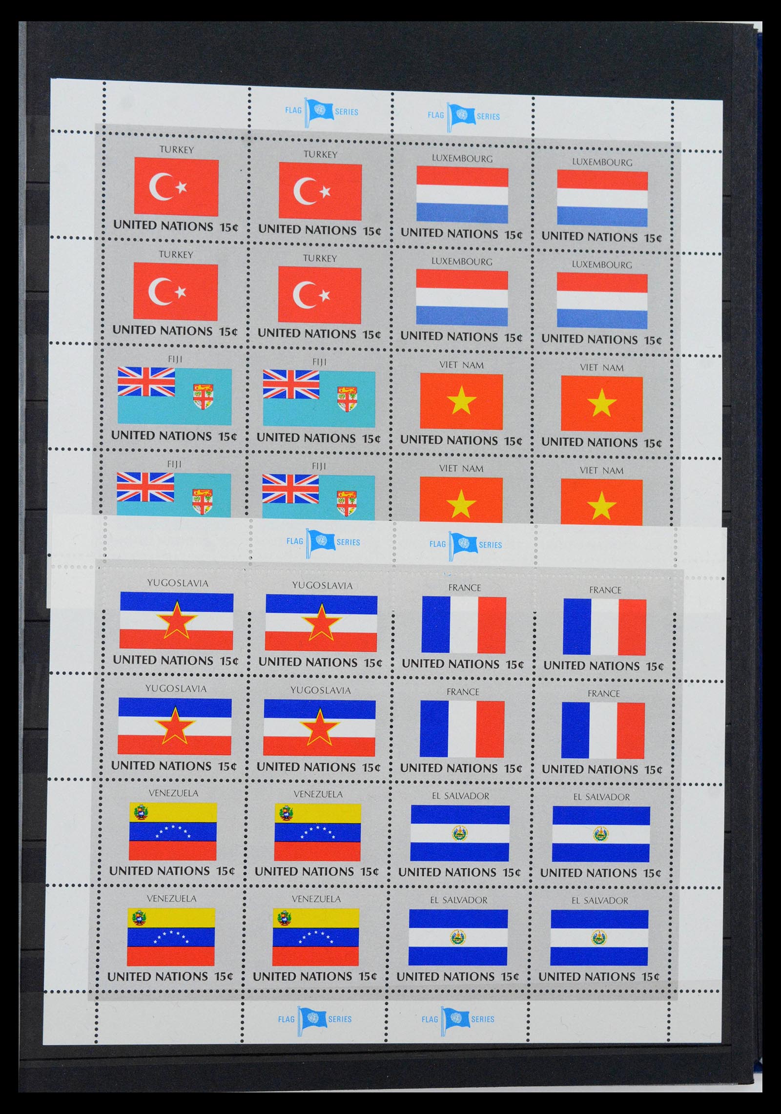 39826 0013 - Postzegelverzameling 39826 Verenigde Naties 1951-2005.