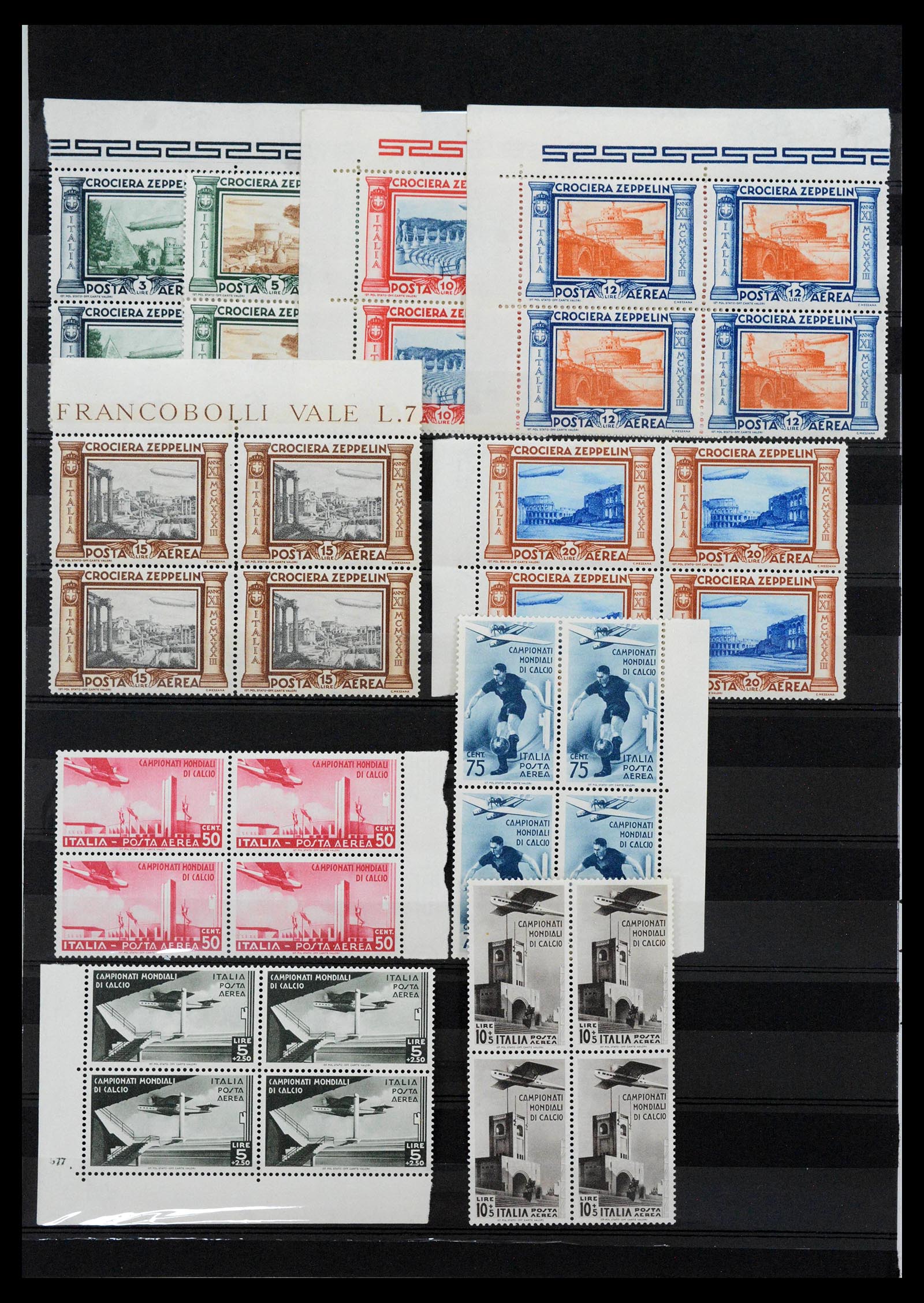 39874 0001 - Stamp collection 39874 Italy airmail 1933-1937.