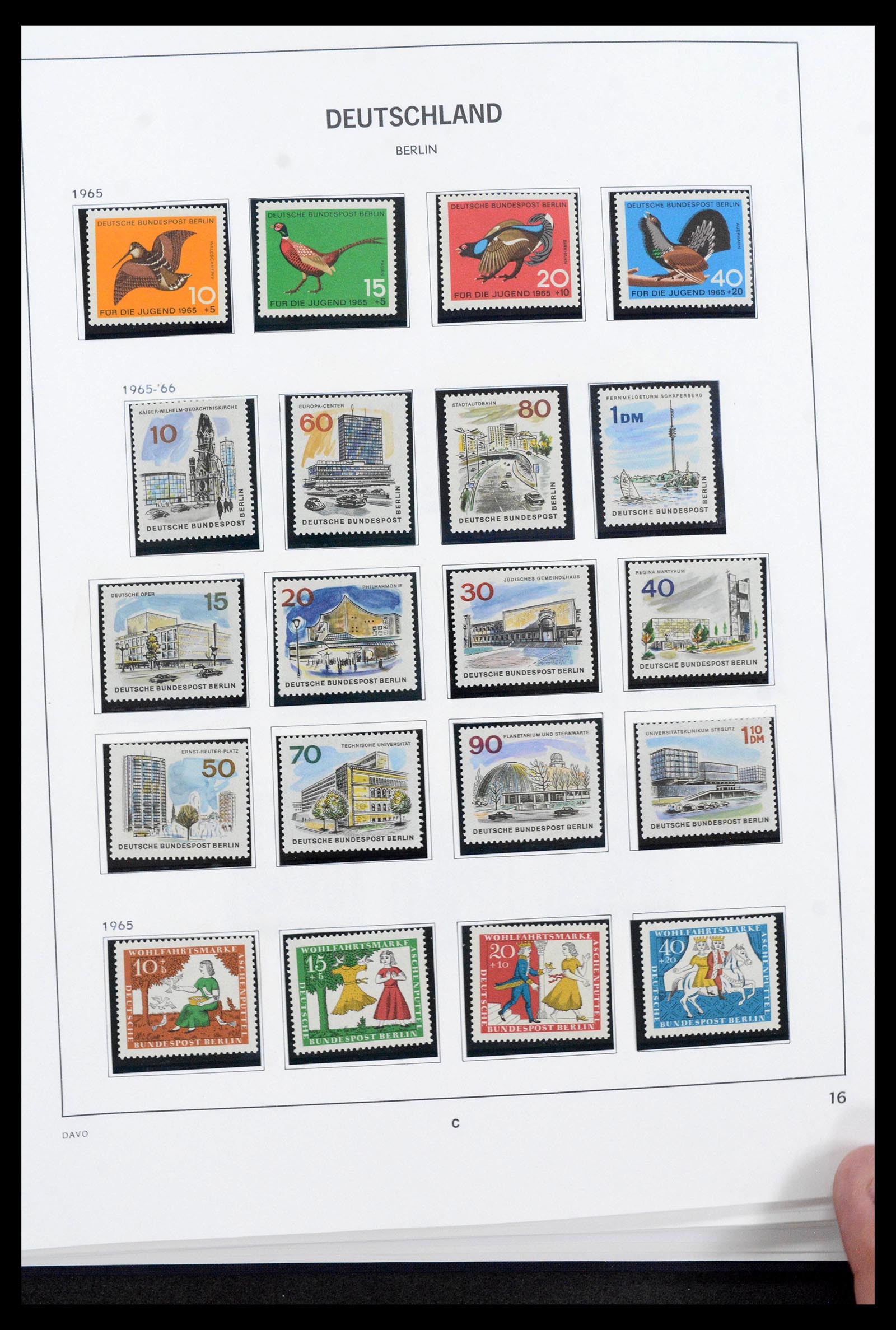 39891 0016 - Stamp collection 39891 Berlin complete 1948-1990.