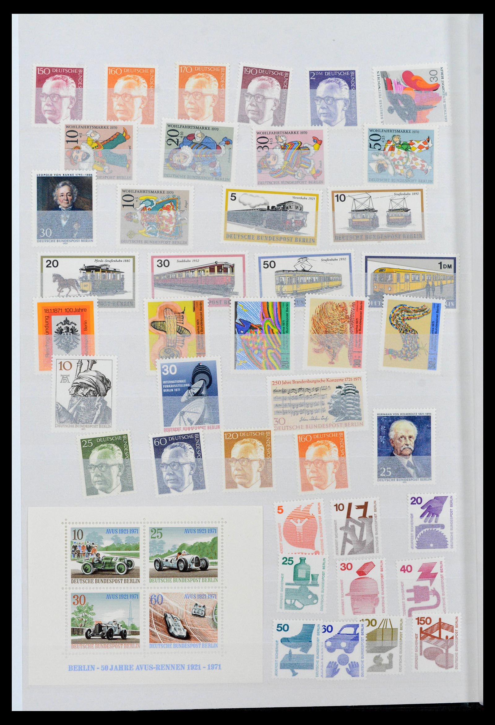 39893 0010 - Stamp collection 39893 Berlin 1948-1990.