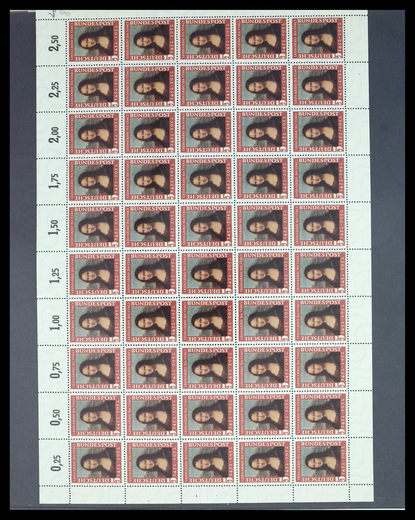 39977 0015 - Stamp collection 39977 Thematic collection Mona Lisa 1952.