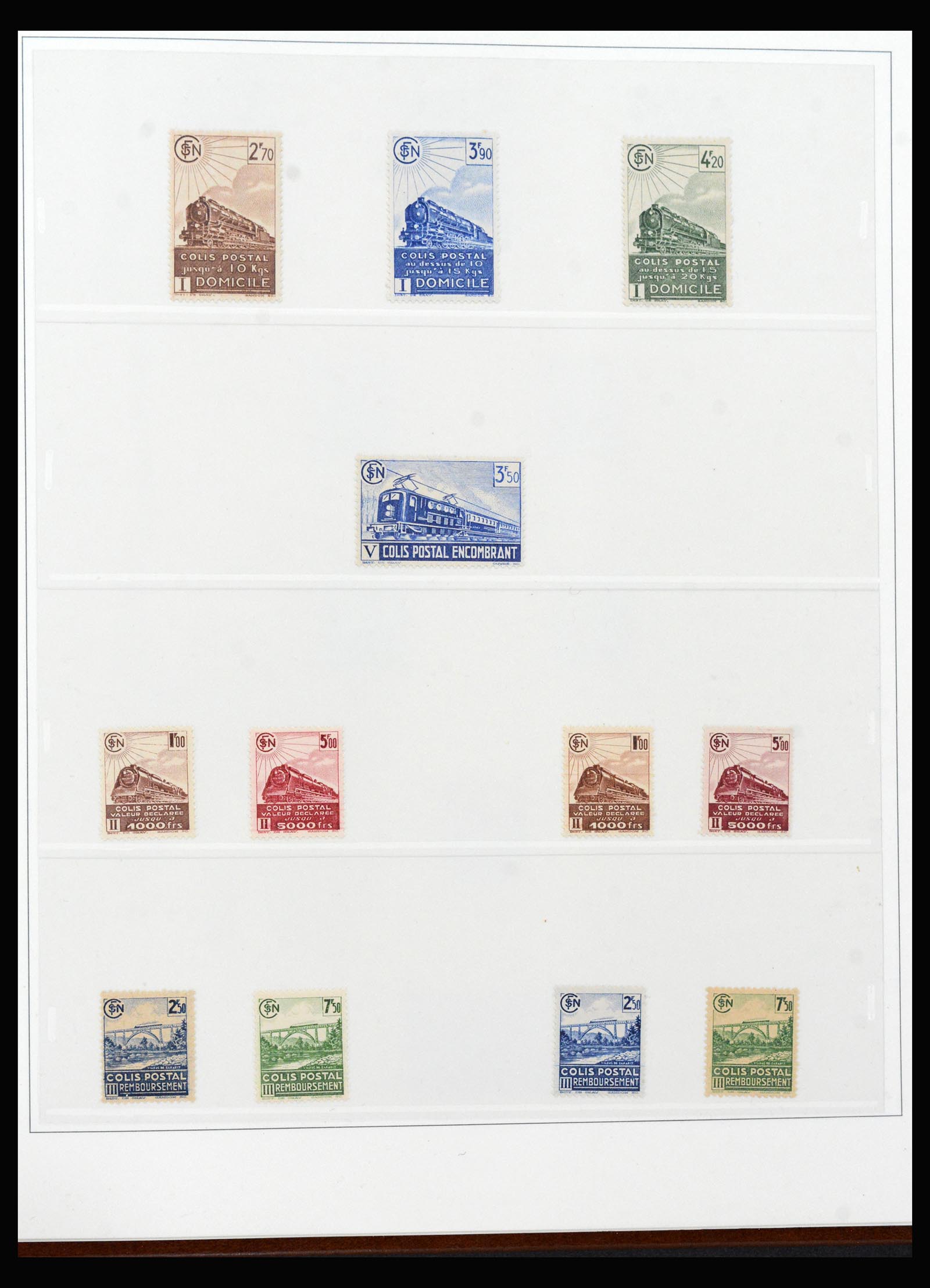 39993 0016 - Stamp collection 39993 France colis postaux 1892-1945.