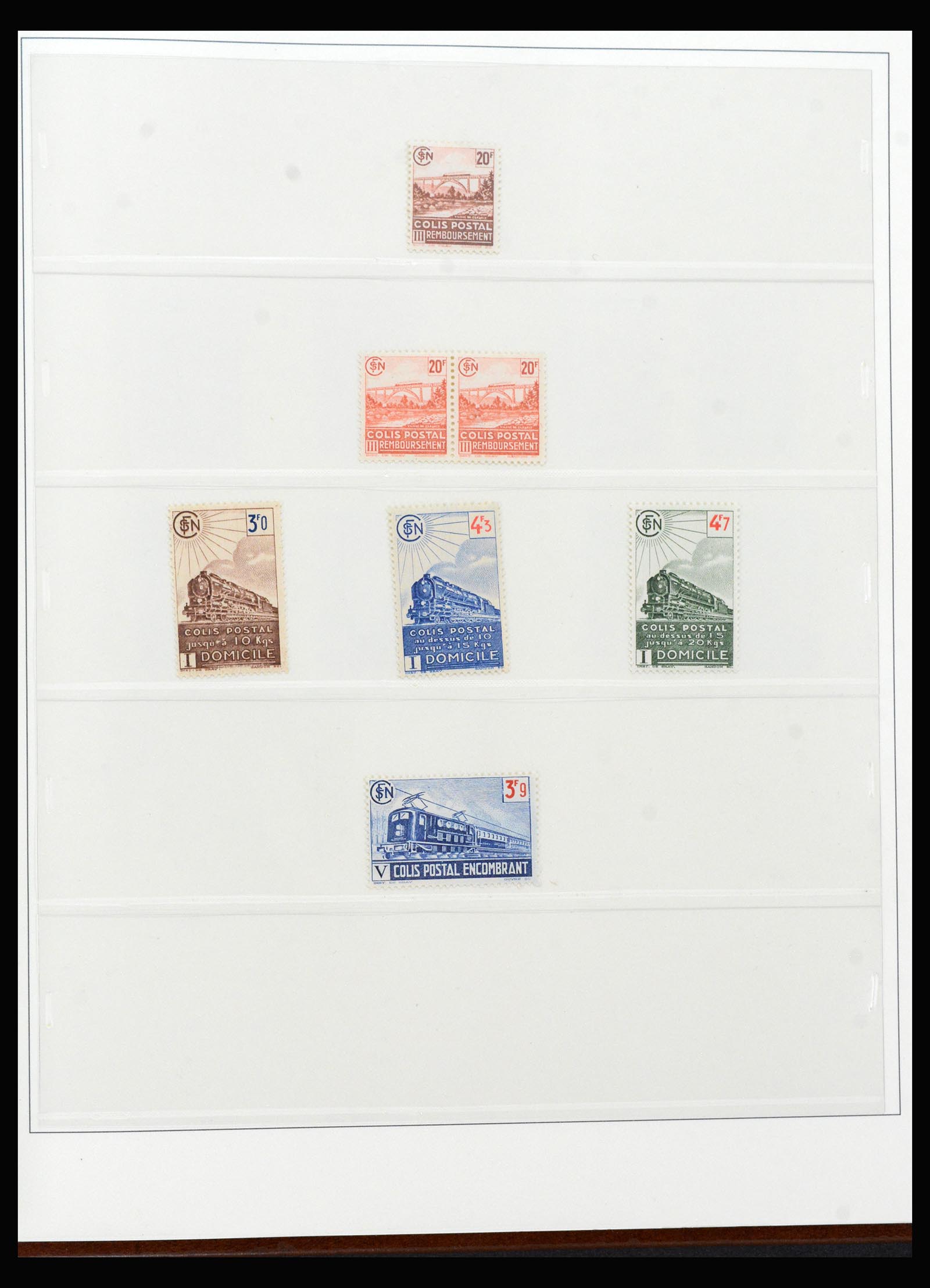 39993 0019 - Stamp collection 39993 France colis postaux 1892-1945.