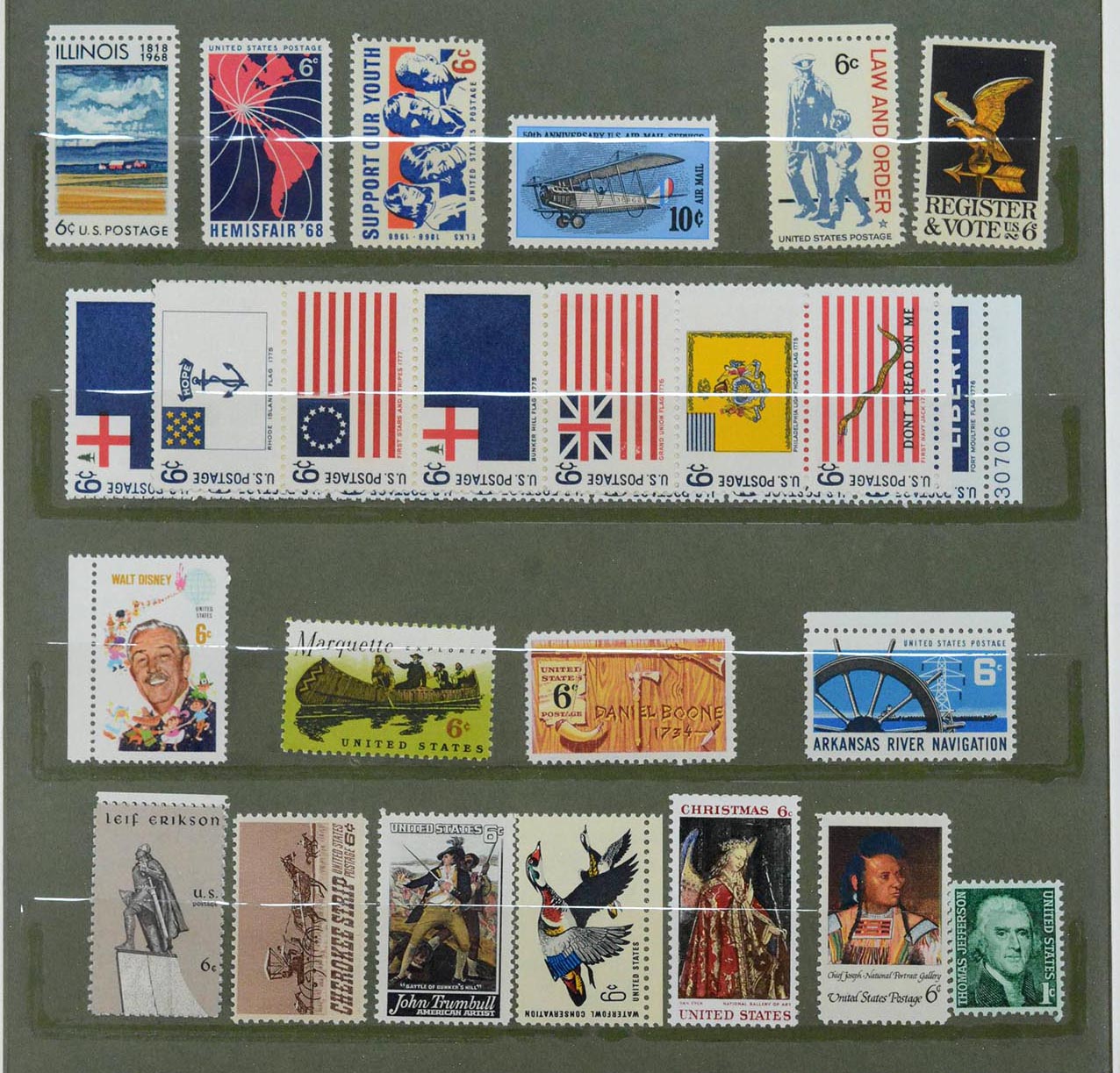 39998 0002 - Stamp collection 39998 USA yearsets 1968-1983.