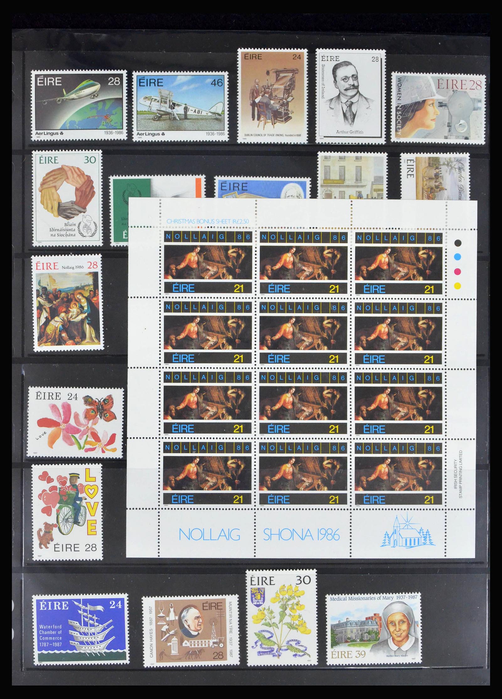 40078 0017 - Stamp collection 40078 Ireland 1922-2015.