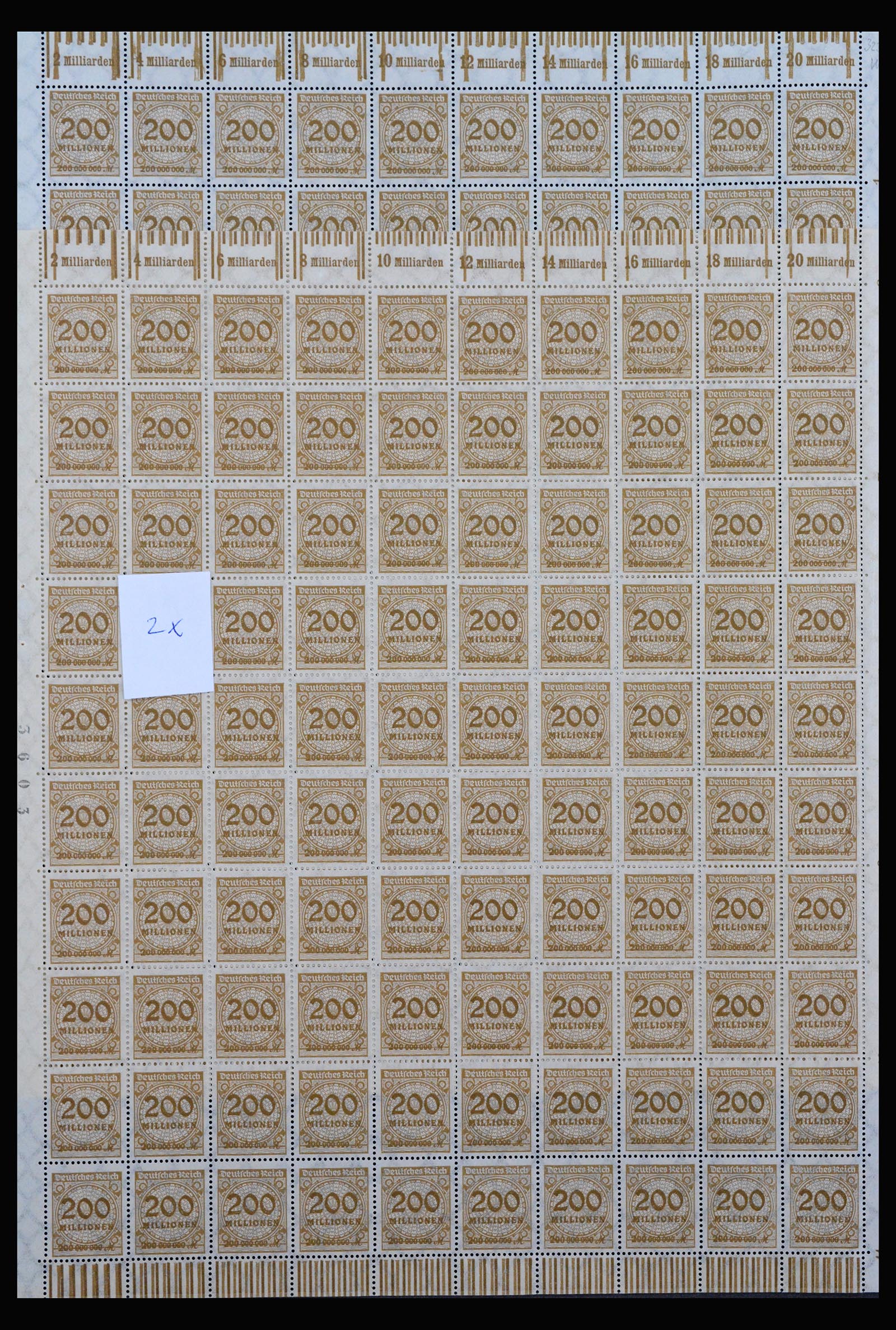 40161 0014 - Stamp collection 40161 German Reich complete inflasheets.