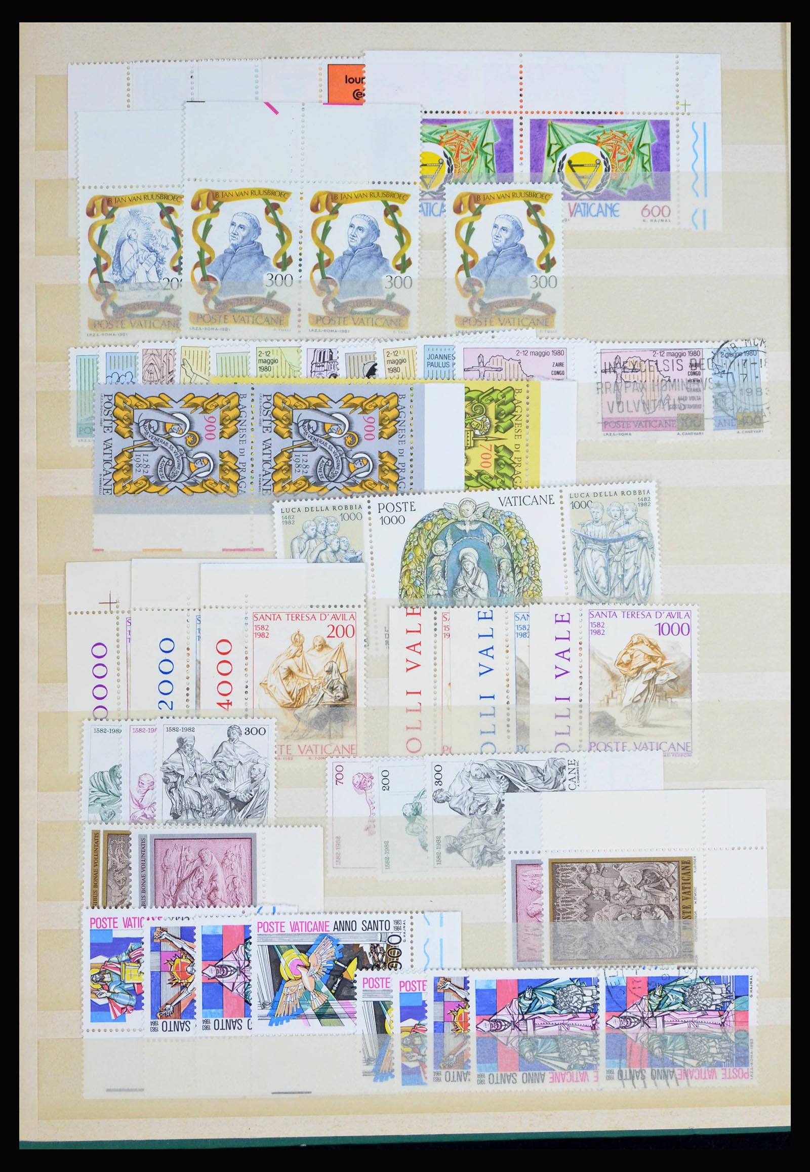 40242 0018 - Stamp collection 40242 Vatican/San Marino 1877-2000.