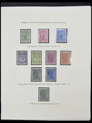 Postzegelverzameling 33138 Liechtenstein 1912-2002.