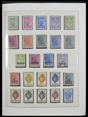 Postzegelverzameling 33140 Liechtenstein 1912-1990.